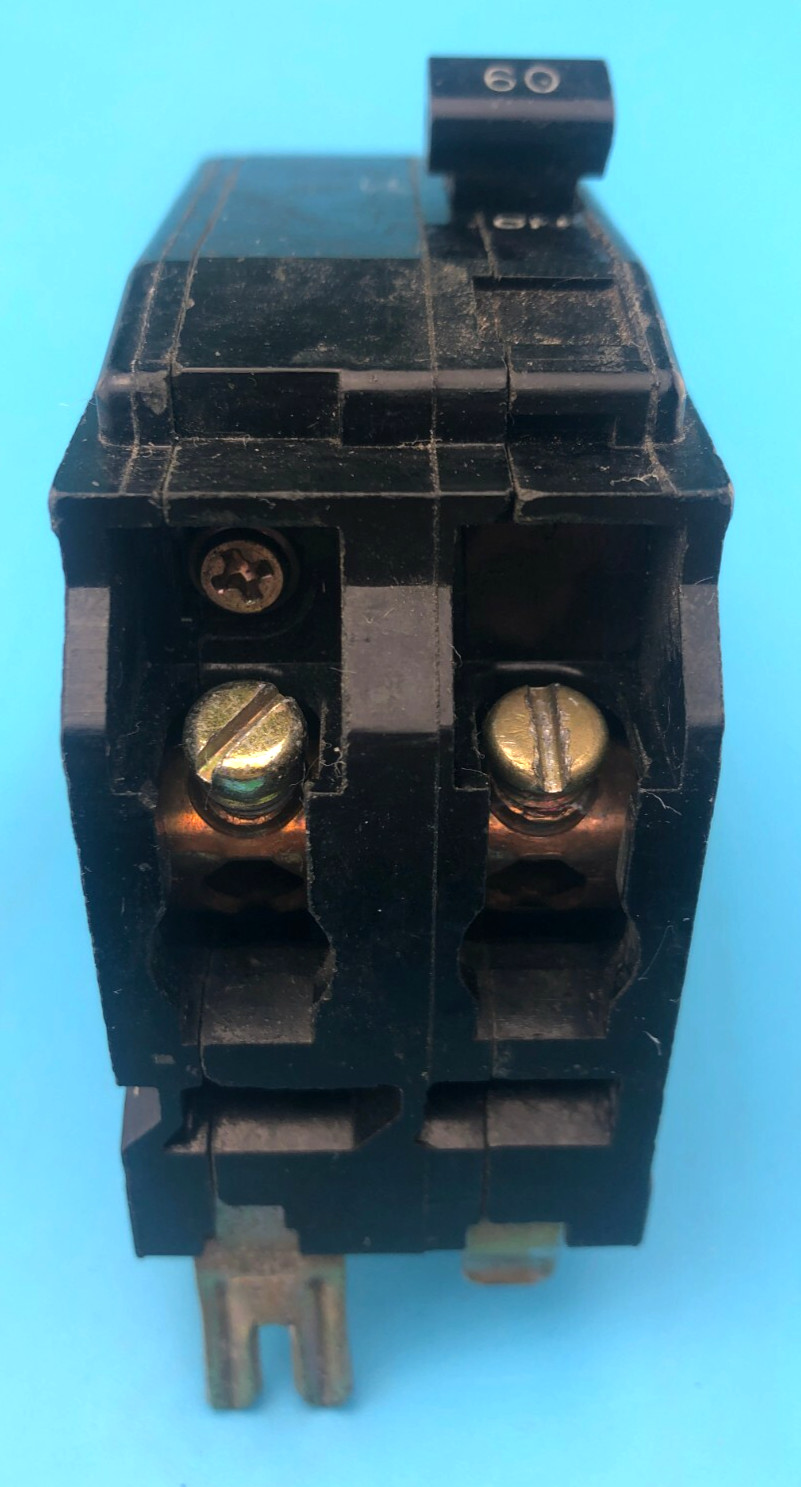 Square D QO260 60 Amp 2 Pole Type QO Circuit Breaker (Long Foot) 240VAC Plug On