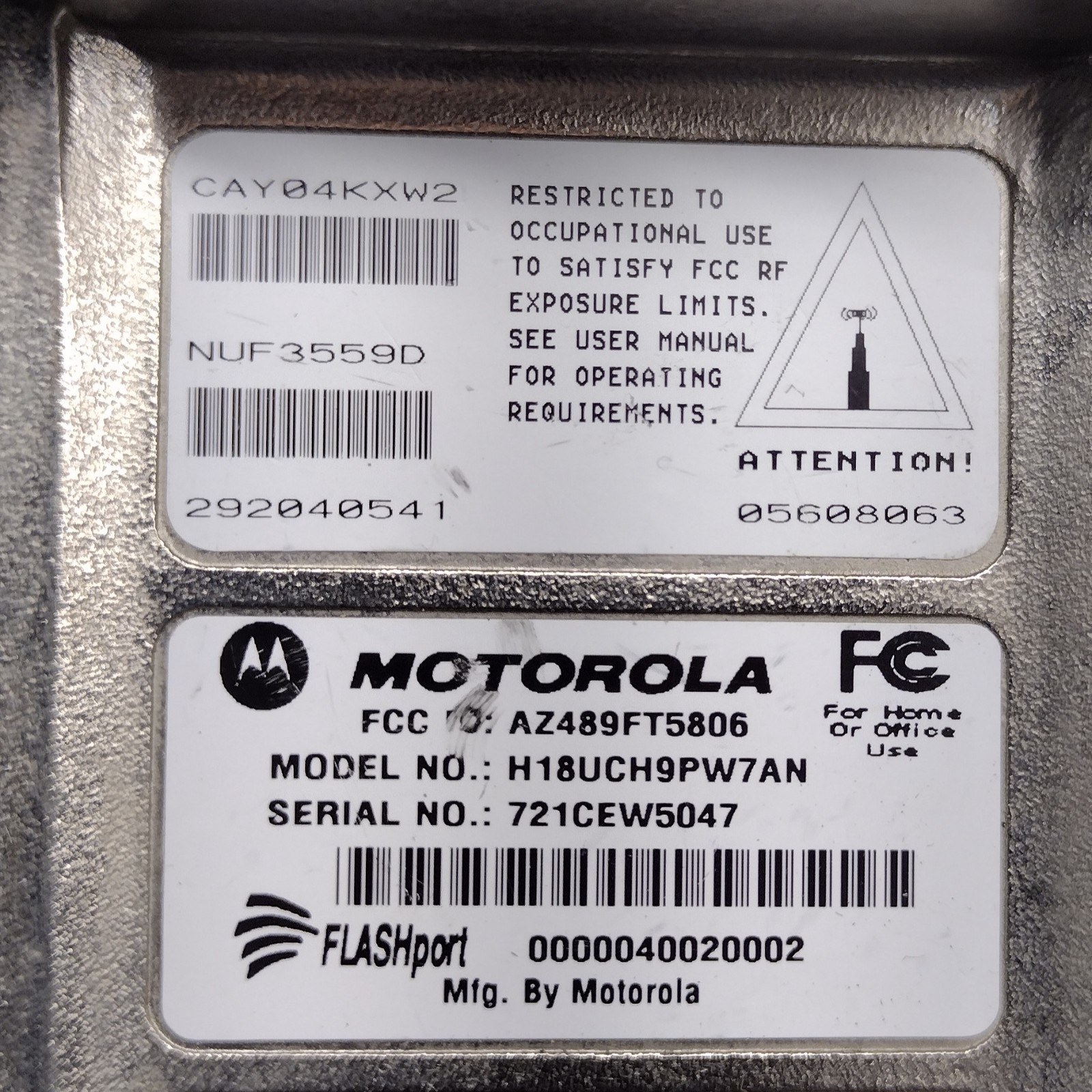 Motorola XTS5000 Two Way Radio H18UCH9PW7AN – No Anntna No Bttry No Chrgr – USED