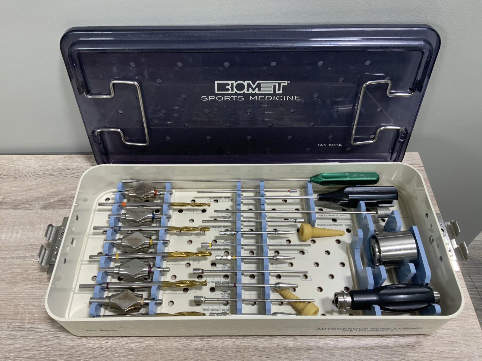 Biomet Zimmer Autogenous Bone Coring Instrument Set