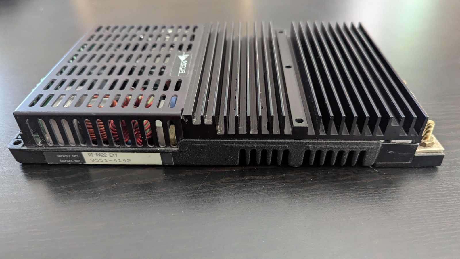 Vicor VI-PA22-EYY FlatPAC, a configurable AC-DC switching power supply