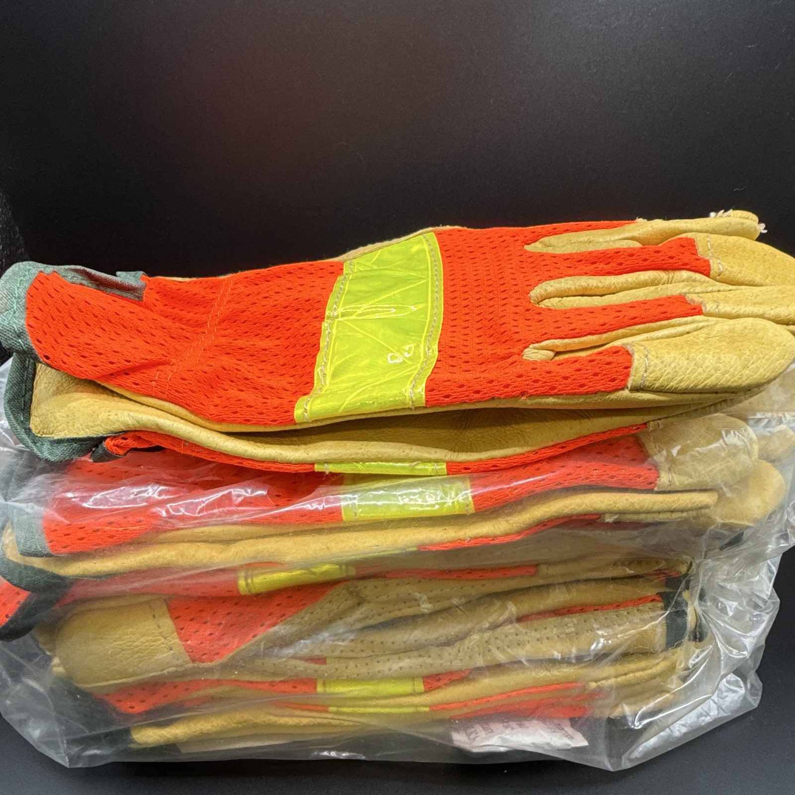10 Pair Wells Lamont Medium Hi-Vis Leather Palm Work Gloves New Size M, Y0325M