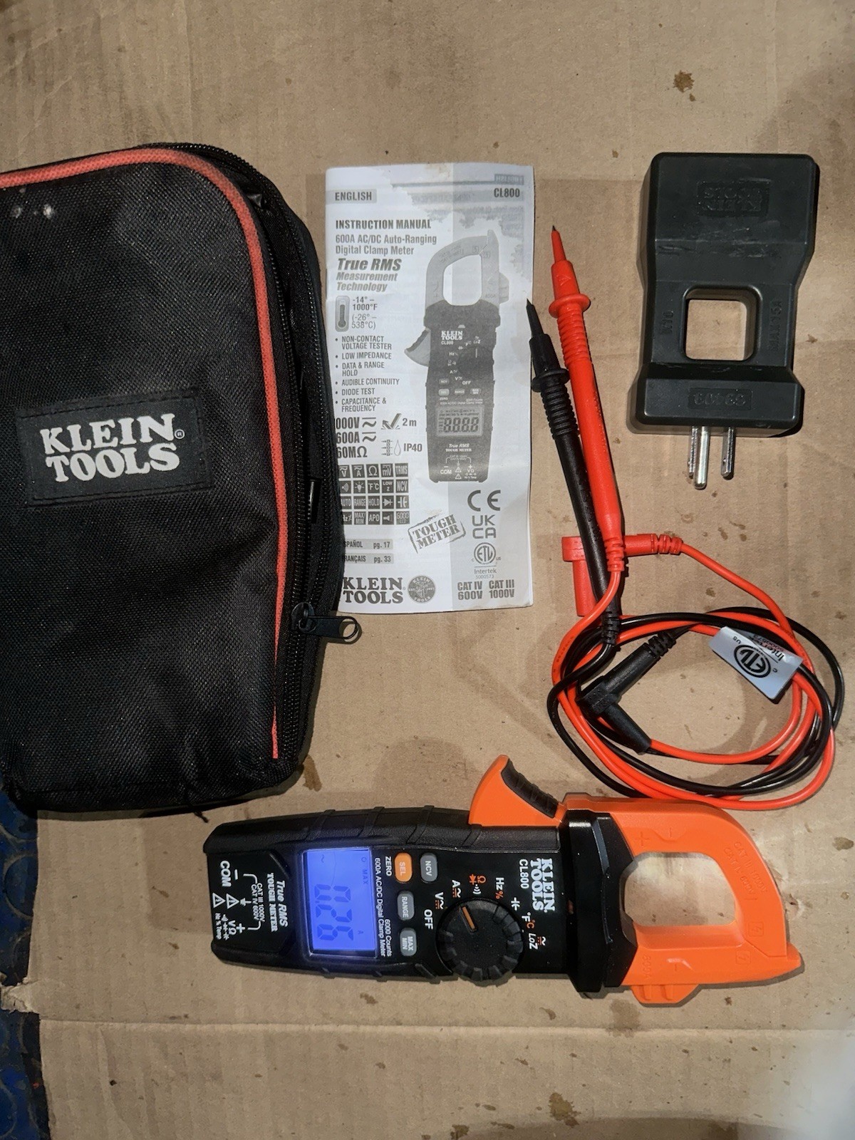 Klein Tools CL800 AC/DC True RMS Auto-Ranging Digital Clamp Meter