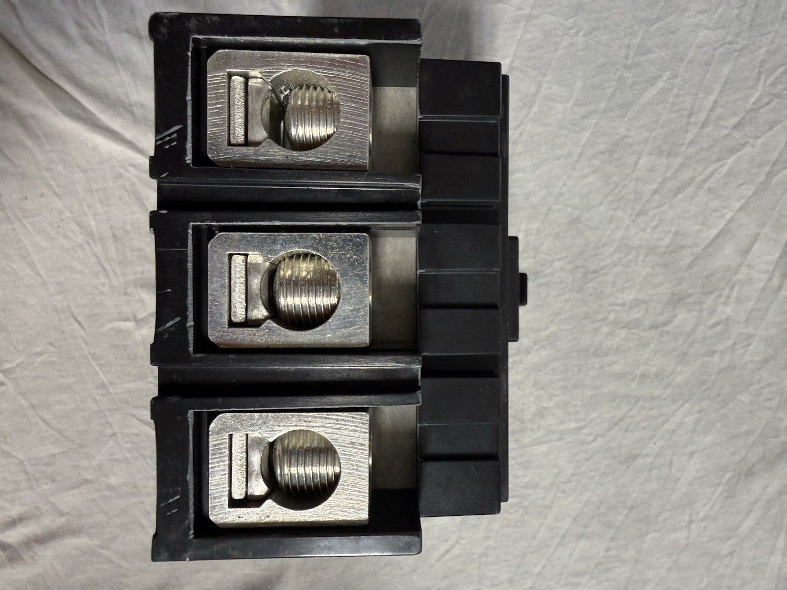 Square D PowerPacT QBL32100 3-Pole 100A 201-250Vac AC Circuit Breaker