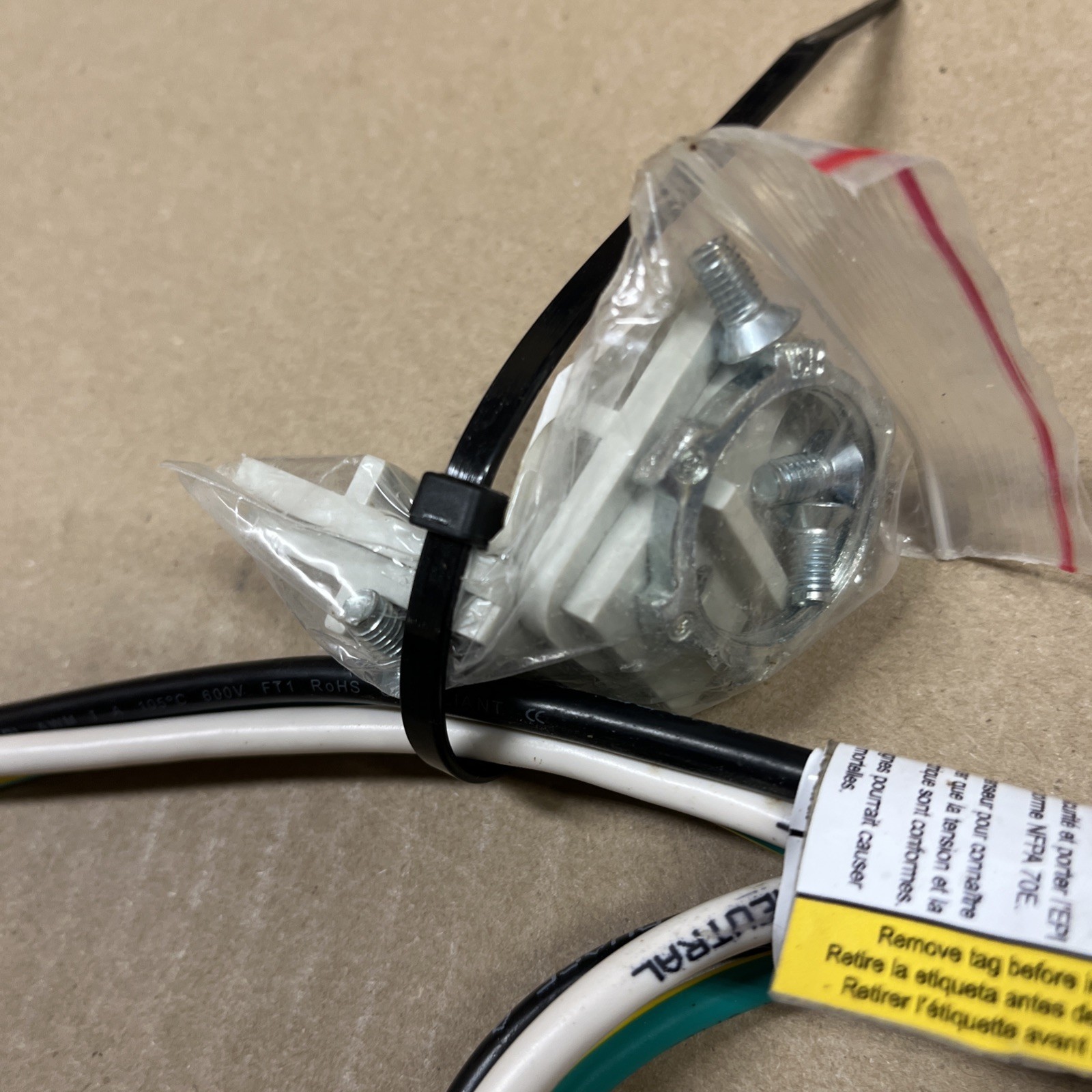 EATON CORPORATION SPC050120N2P H16 MB-1390-LG PC243G56 120v TVSS SPD 200kA