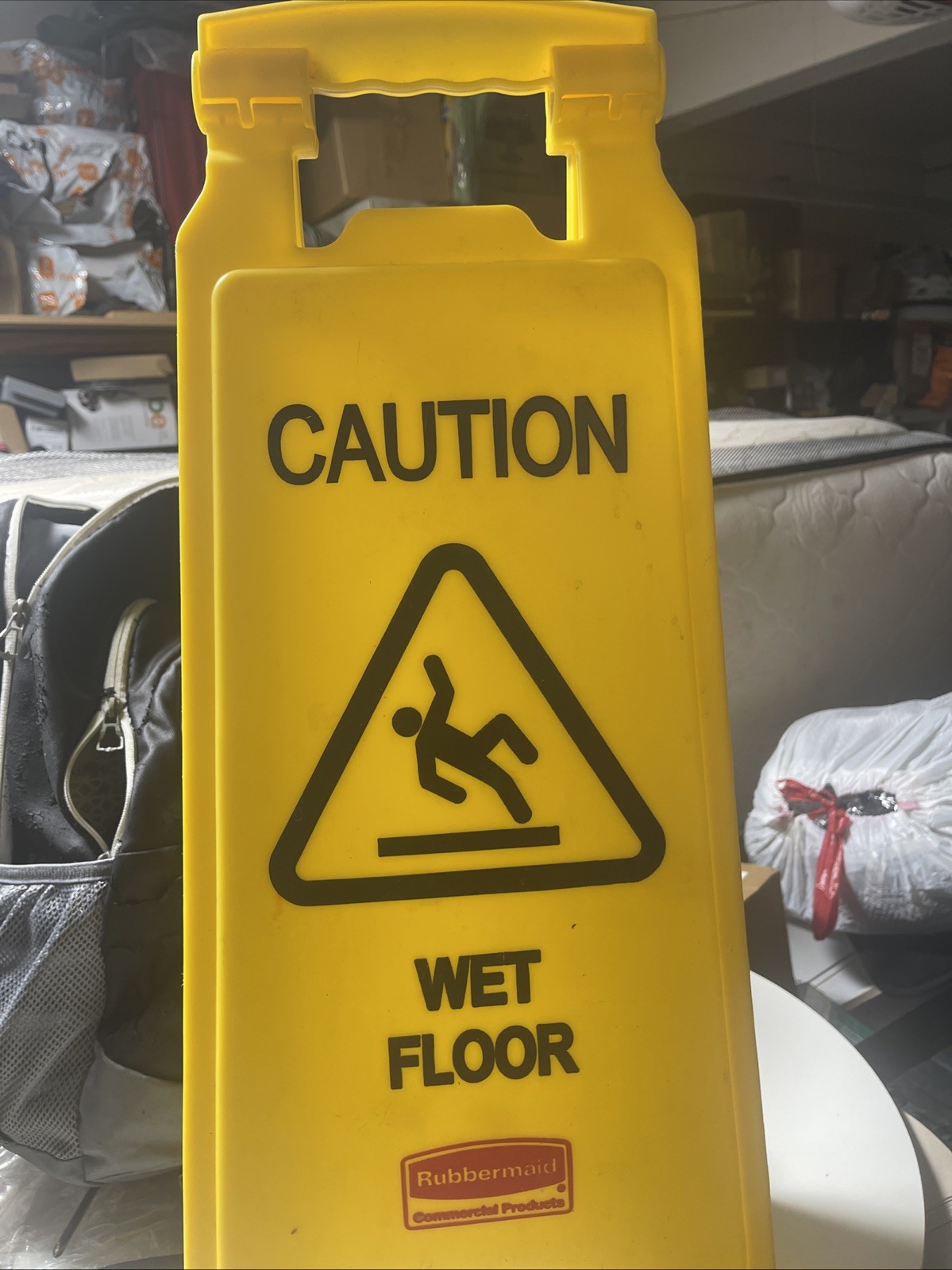 RUBBERMAID CAUTION WET FLOOR YELLOW 1 SIDED SIGN WALL DECORATION