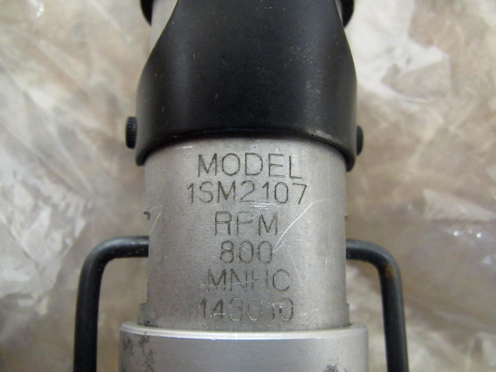 New Sioux 1SM2107 1/4″ 800RPM Stall Inline Reversible Pneumatic Air Screwdriver