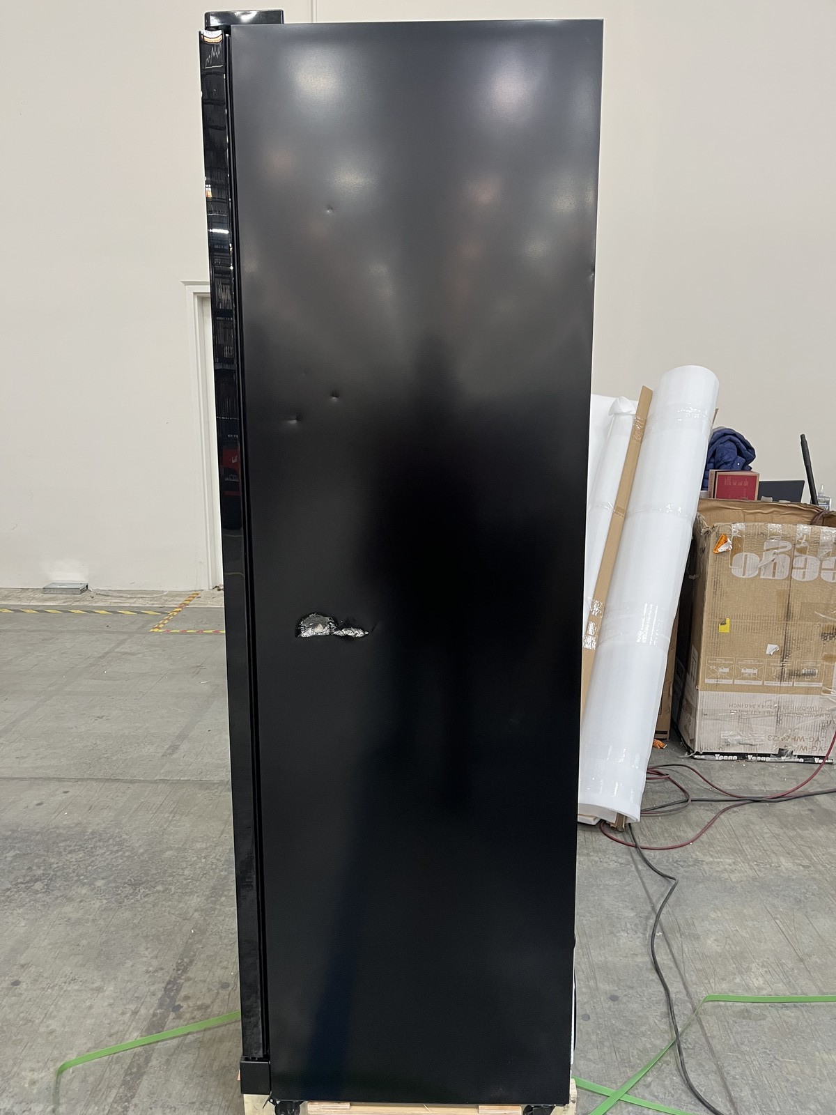 Yeego Commercial Display Beverage Refrigerator 12.36 Cu.ft