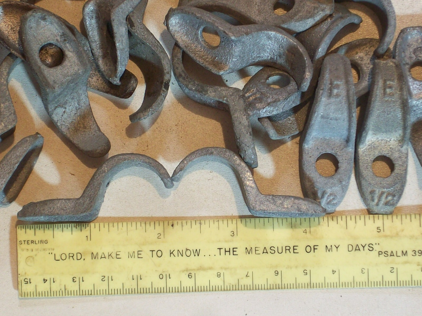 Plumbing PIPE STRAP CONDUIT CLAMP 1/2 INCH MALLEABLE IRON CAST ELCOR #231 USA