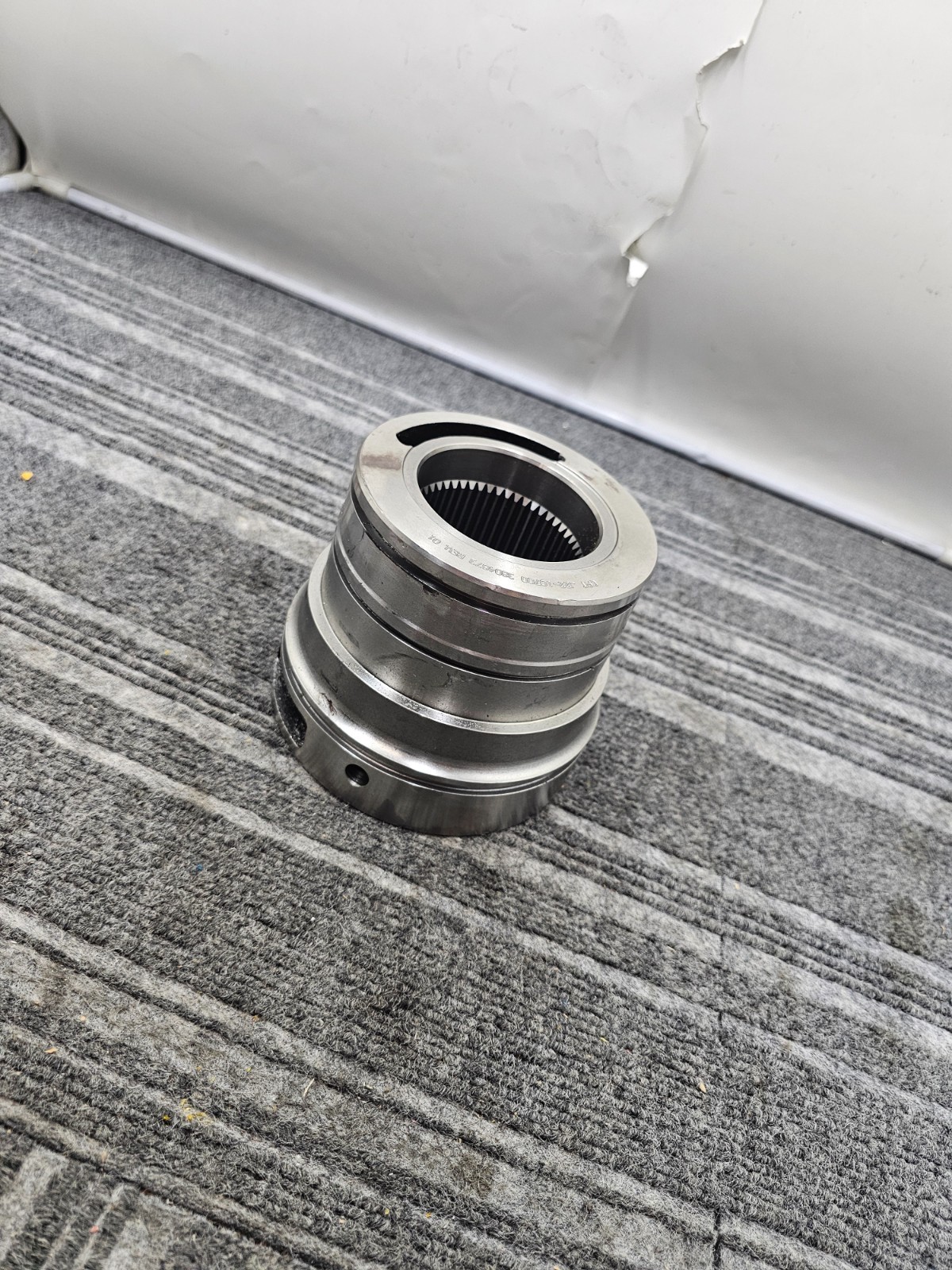 CAT 380-4673 Carrier-Support J22-10700 REV 01 for R3000H R2900 R2900G