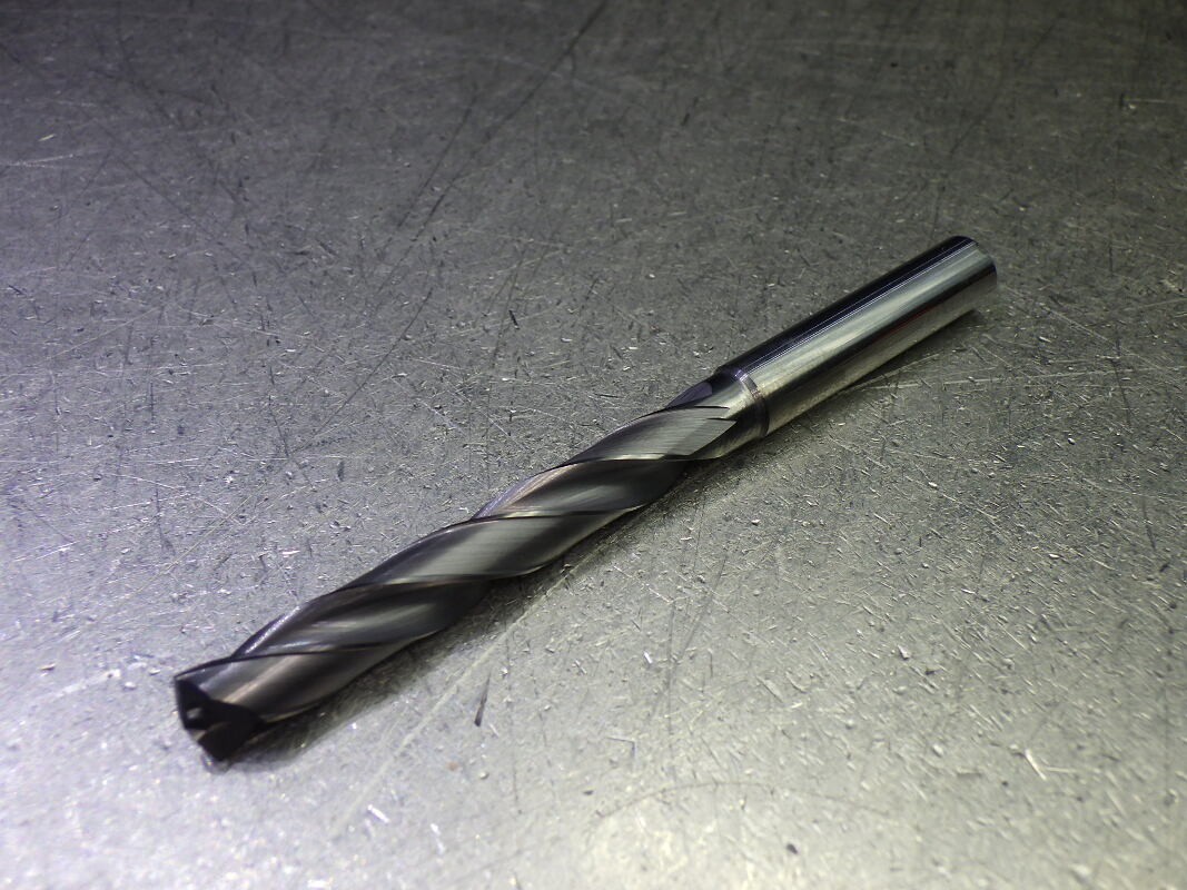 PCT 7.4mm Coolant Thru 5xD Carbide Drill 8mm Shank DXC0507400T9 (LOC1128C)