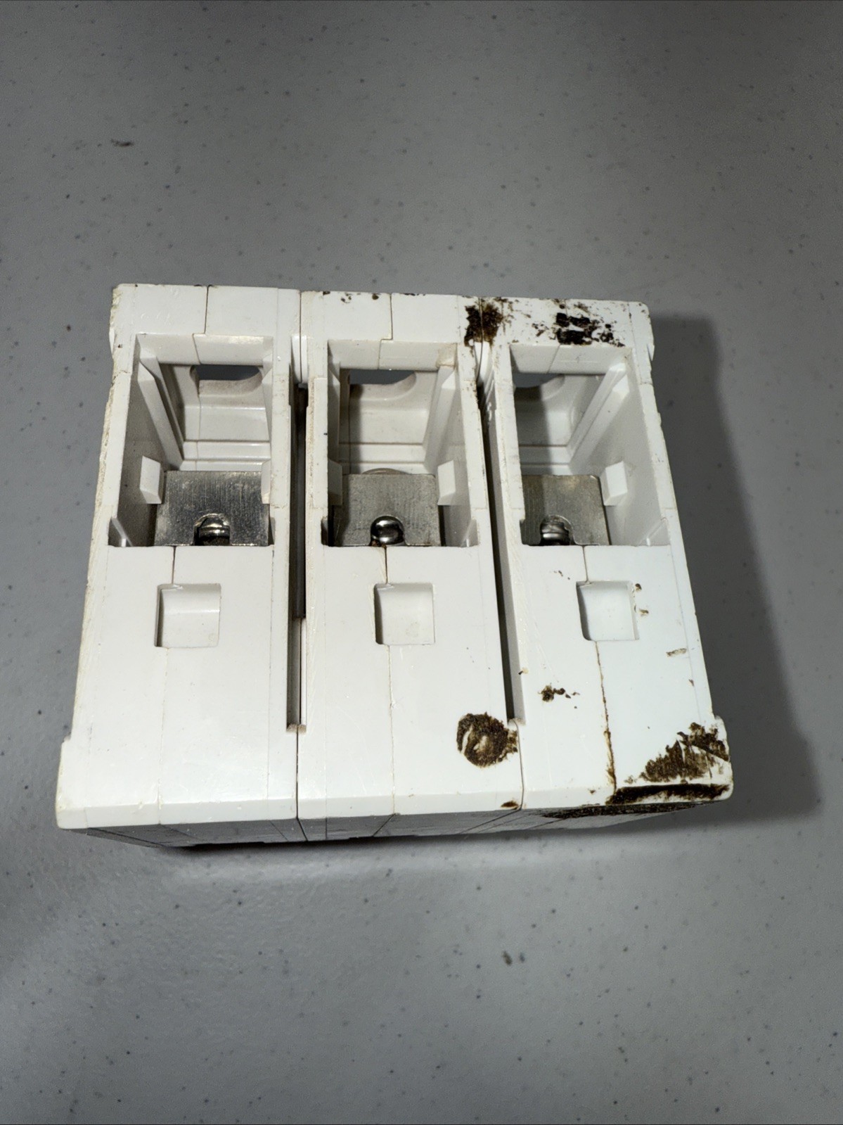 Siemens NGB3B020 3-Pole Circuit Breaker – White