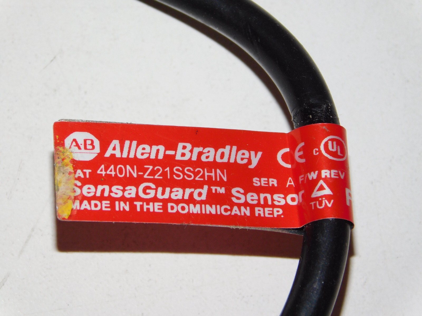 Allen Bradley 440N-Z21SS2HN Ser A SensaGuard Sensor Module AB Safety Switch Unit