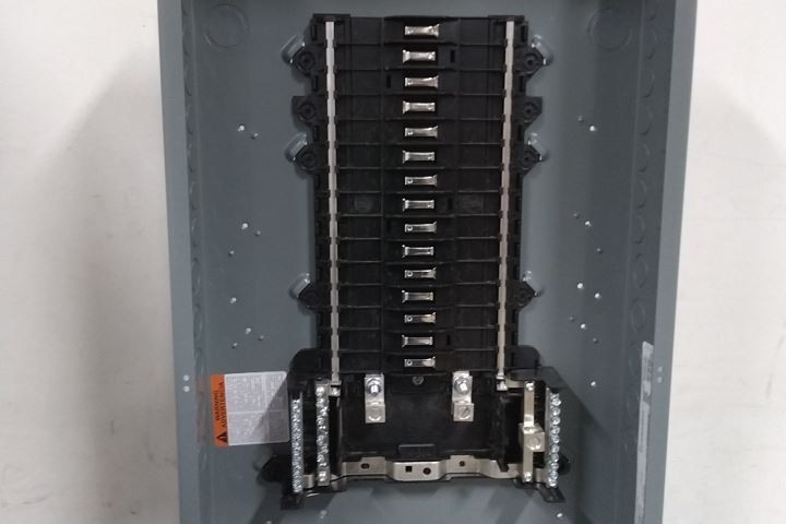 Square D QO130L125PG 30 Space 125 A Circuit Breaker Load Center