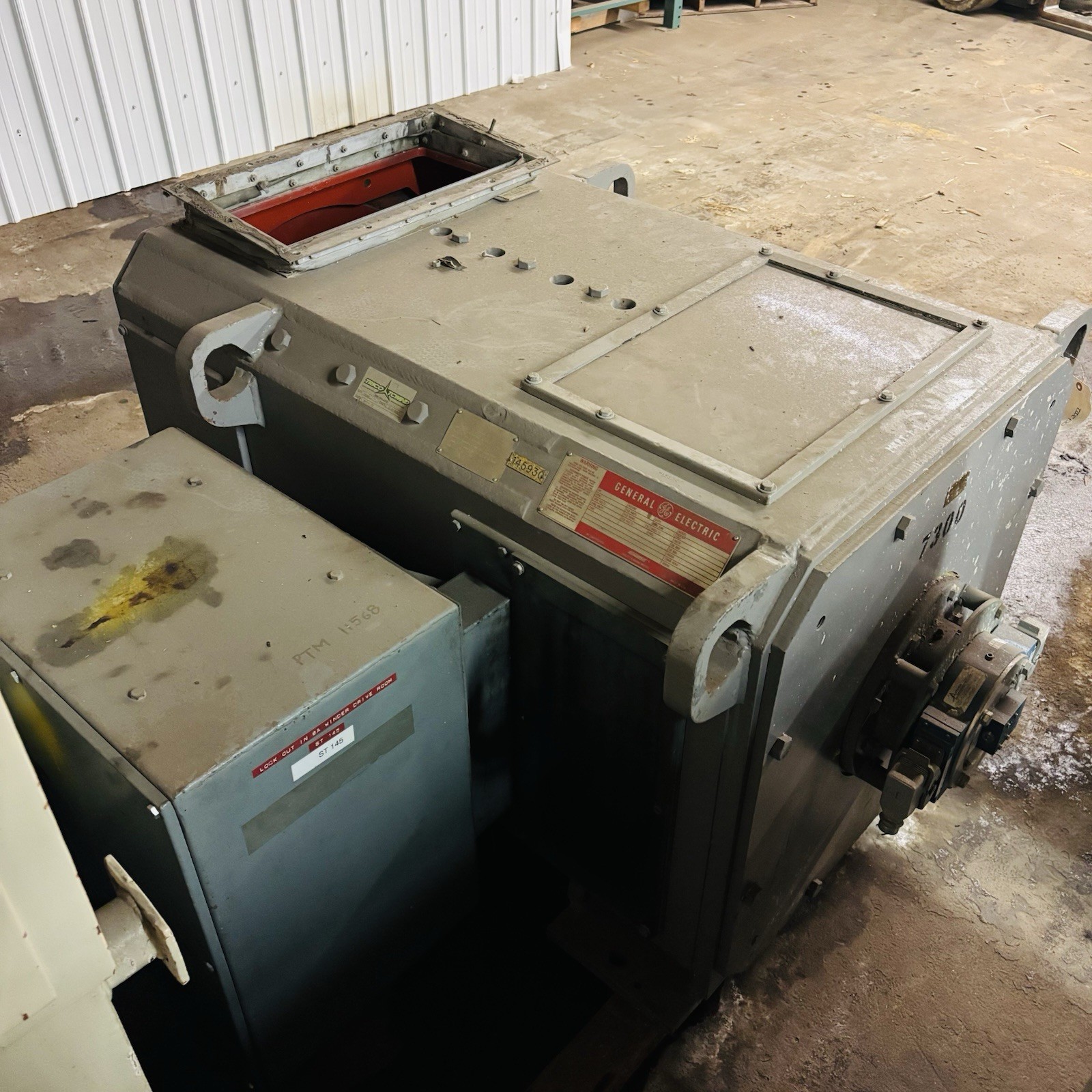 GE KINAMATIC 300 HP CD4460 DC Motor 500V 630/1500RPM SPFG-SV