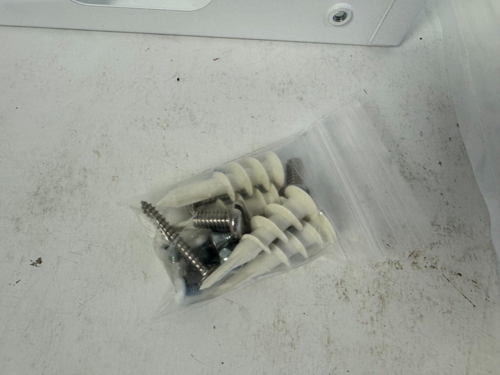 VADDIO 999-2225-018 IN WALL RECESSED ENCLOSURE FOR HD SERIES CAMERA SYS.