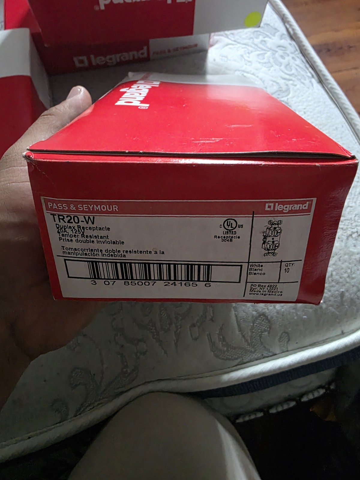 Legrand TR20-W Duplex Receptacle 20A 125V Tamper Resistent BOX OF 10 [ 7 Boxes ]