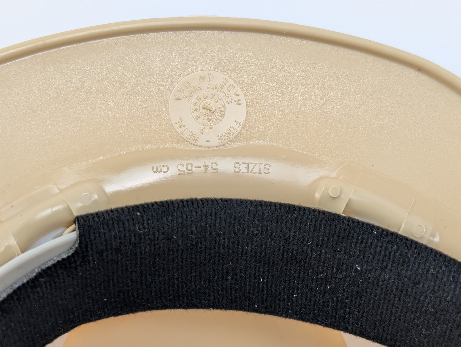 Honeywell Fibre-Metal E2RW10A000 SuperEight Ratchet Hard Hat Size 6 3/4-8 Set