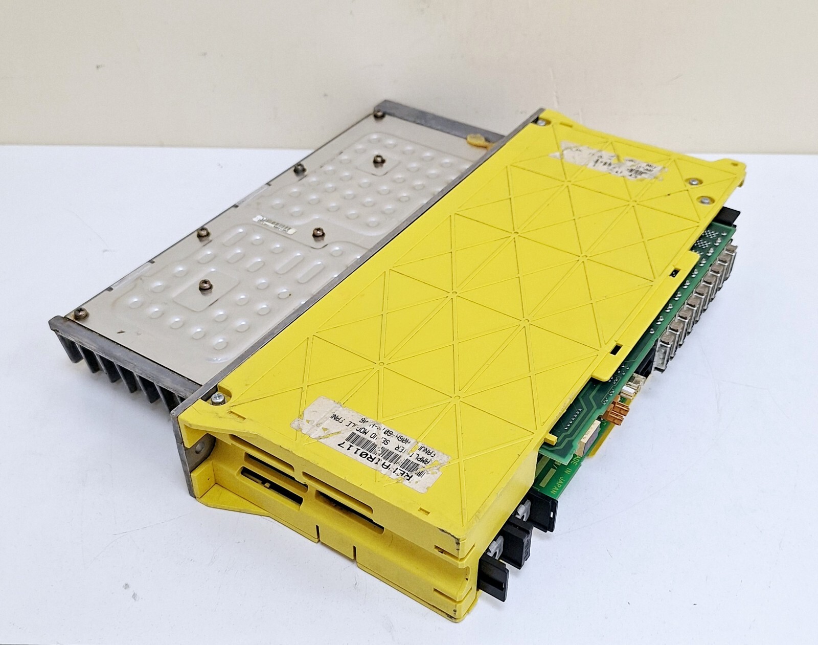 Fanuc A16B-2202-077 / A06B-6079-H106 Servo Drive