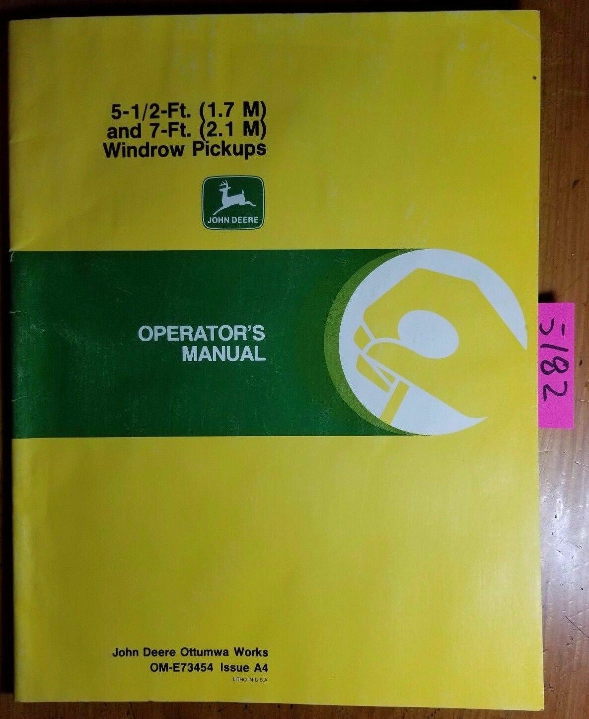 John Deere 5.5′ (1.7M) & 7′ (2.1M) Windrow Pickups Owner Operator’s Manual 1/84