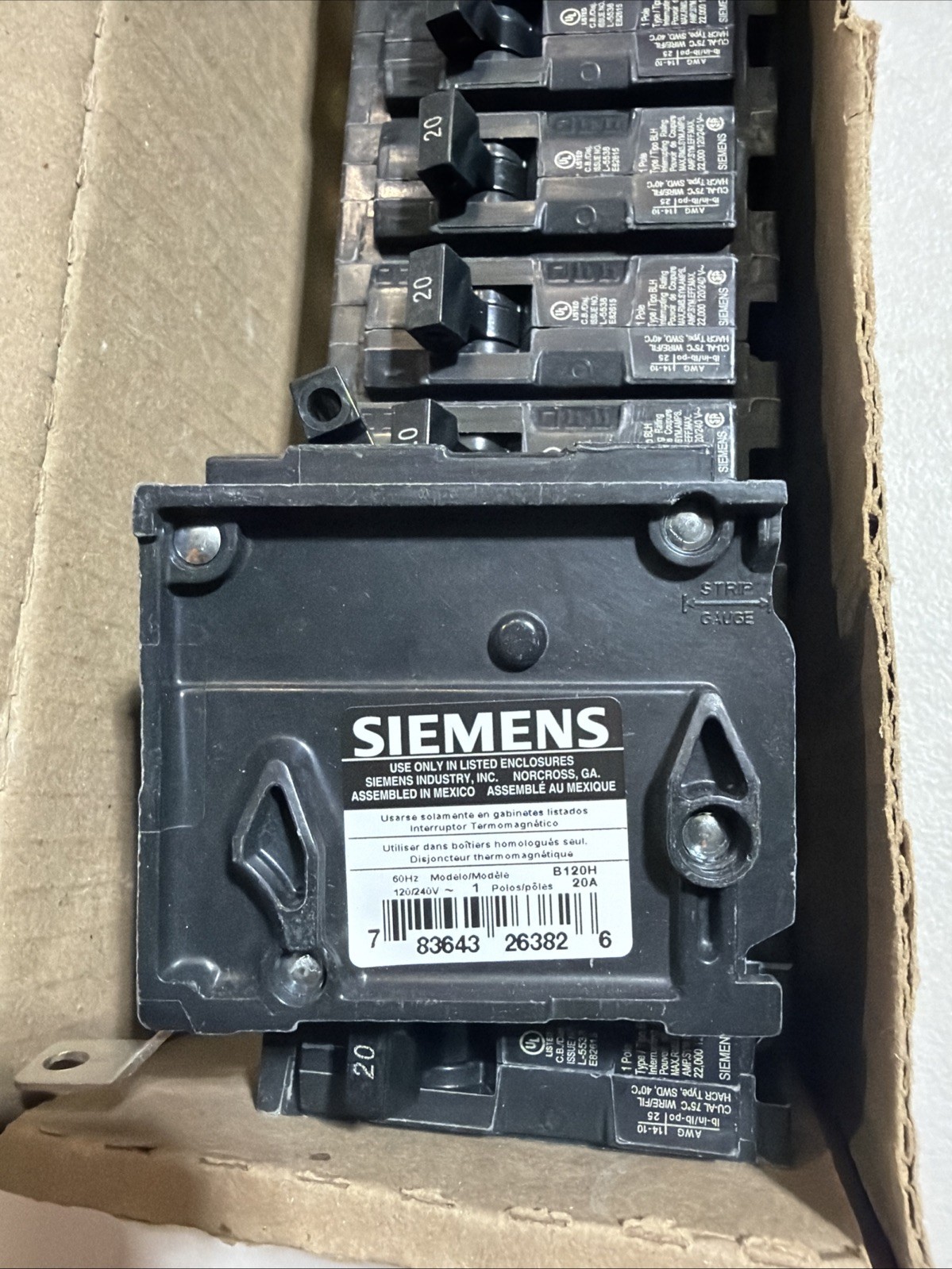 Siemens B120H Circuit Breakers 12-Pack 20 Amp 120 Volt Type BL Bolt On NEW !!!!!