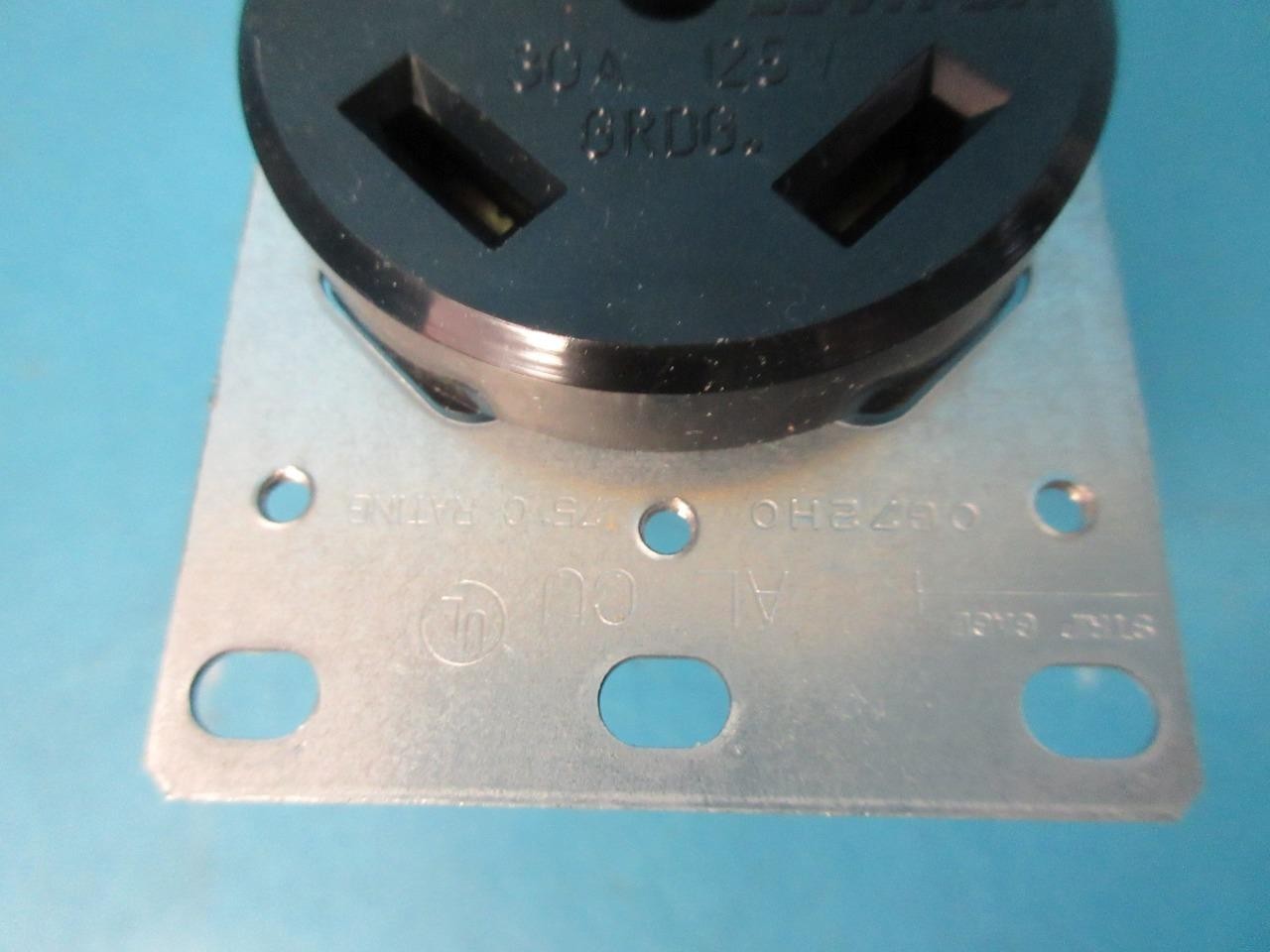 8 LEVITON 7313 FLUSH INDUSTRIAL OUTLET 2P 3W 30A 125V TT-30R POWER RECEPTACLE