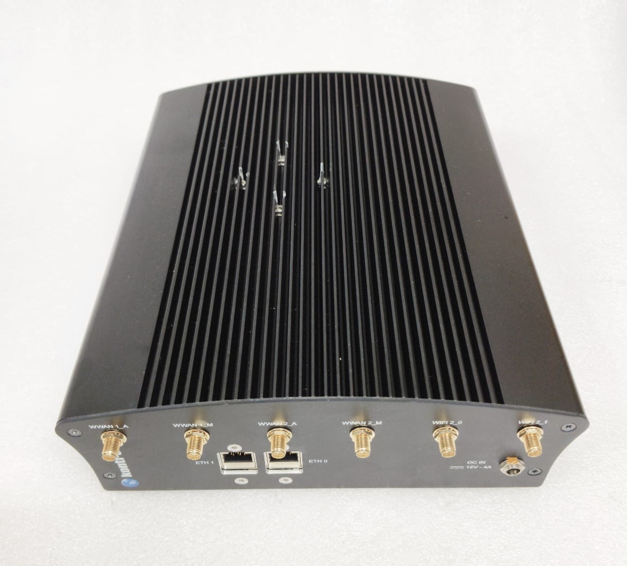 Kontron TRACE-154-IV-POC Industrial Router Gateway WWAN WiFi Fanless 1062-6627