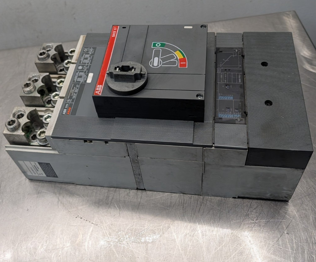 ABB S7H 1000A Circuit Breaker 3P 600V SACE PR211 3A 400v aux S7