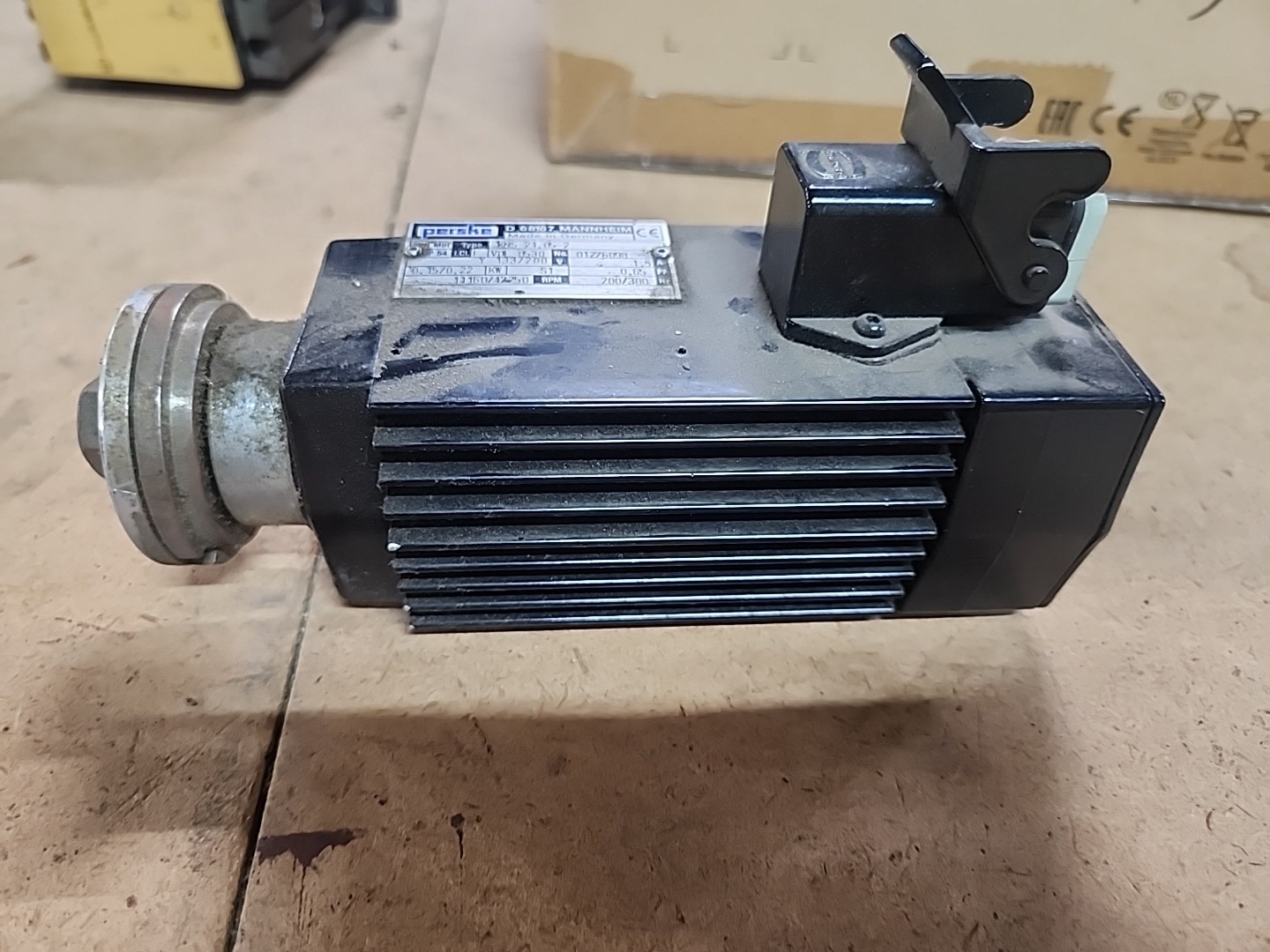 Perske KNS 21.05-2 0.18kW Spindle Motor 10,800RPM Y 400V 3PH 0.5A 200HZ