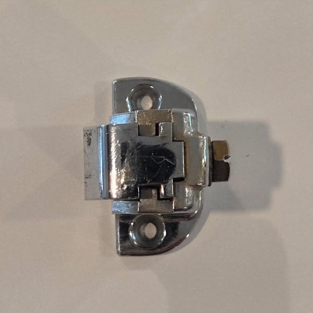 Kason 930-1-54 Surface Mount Trigger Action Polished Chrome Latch with 2 Strikes
