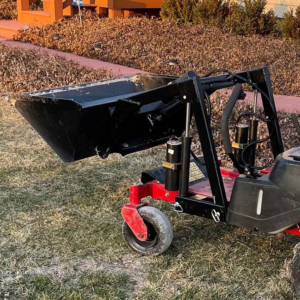 Titan Attachments Mini Skid Steer Bucket 42″ 134.2 lb. Quick Tach Powder Coated
