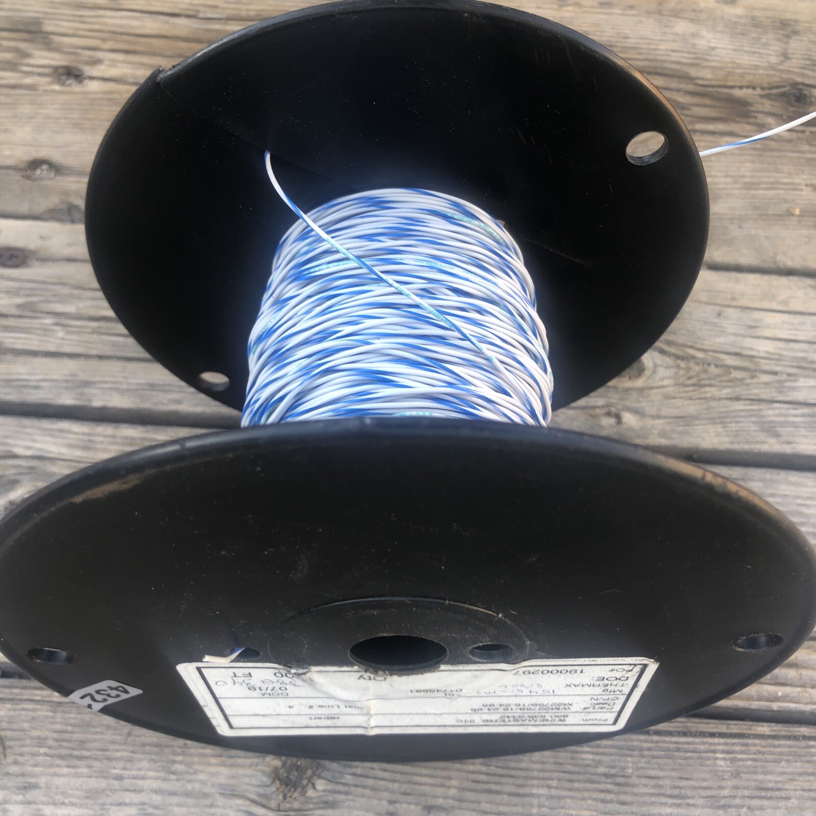 (340 ft.) Thermax Tefzel 24ga ETFE Wire M22759/16-24-96 WM22759 Blue-White QPL