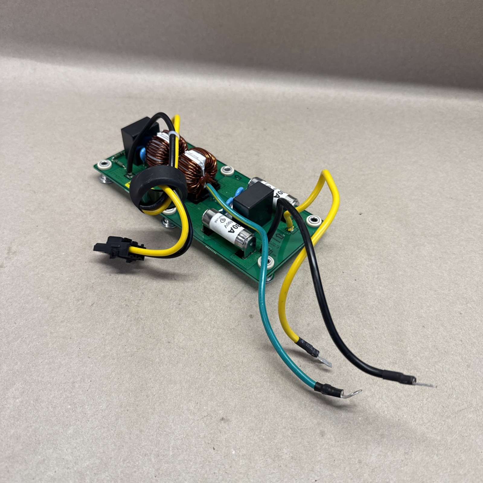 Carrier EMI Control Board HK38ED005 Rev A 208/240V