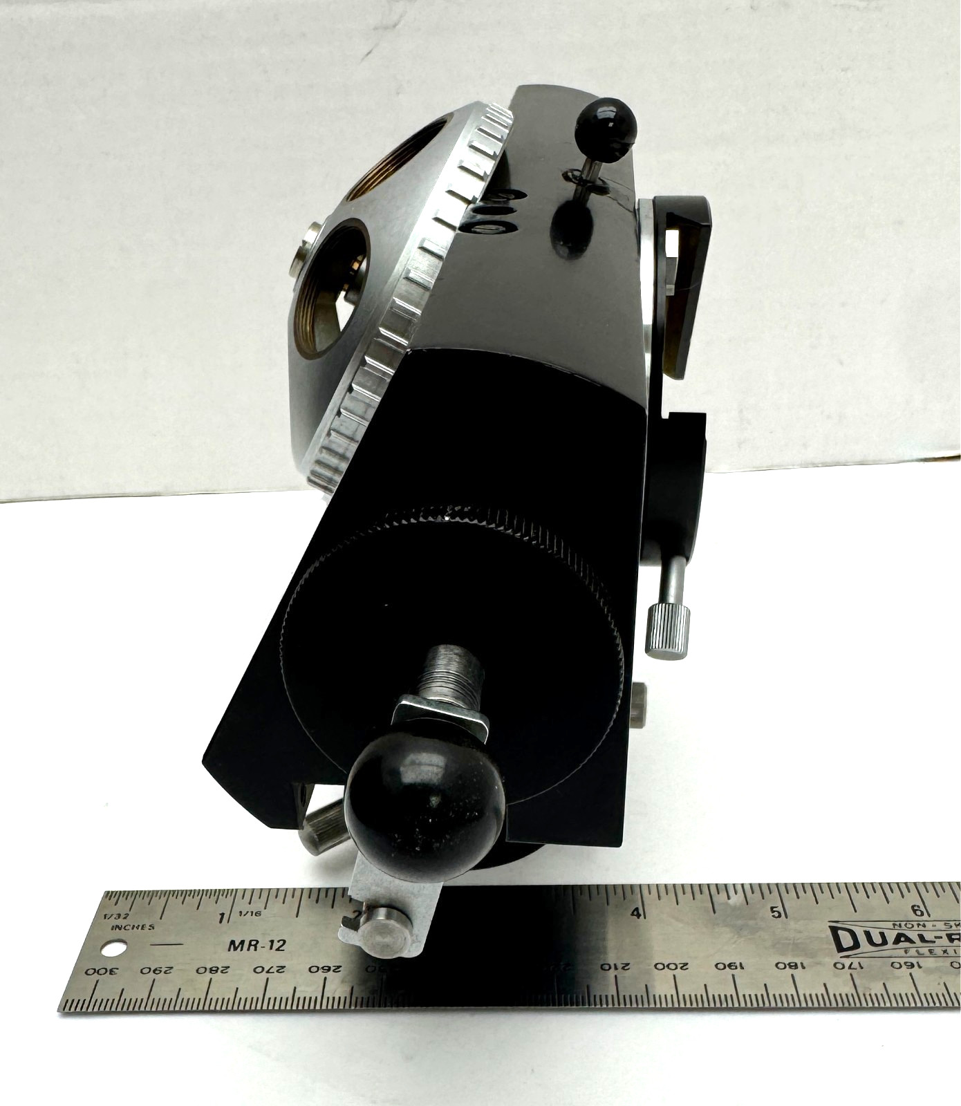 ZEISS Microscope Vertical III RS 4662499904 Fluorescence Condenser w/turret READ
