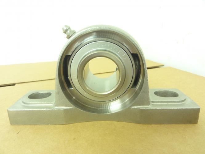 193738 New-No Box; AMI MUCP205-16 SST Pillow Block Bearing; 1″ID; 2-Bolt Base