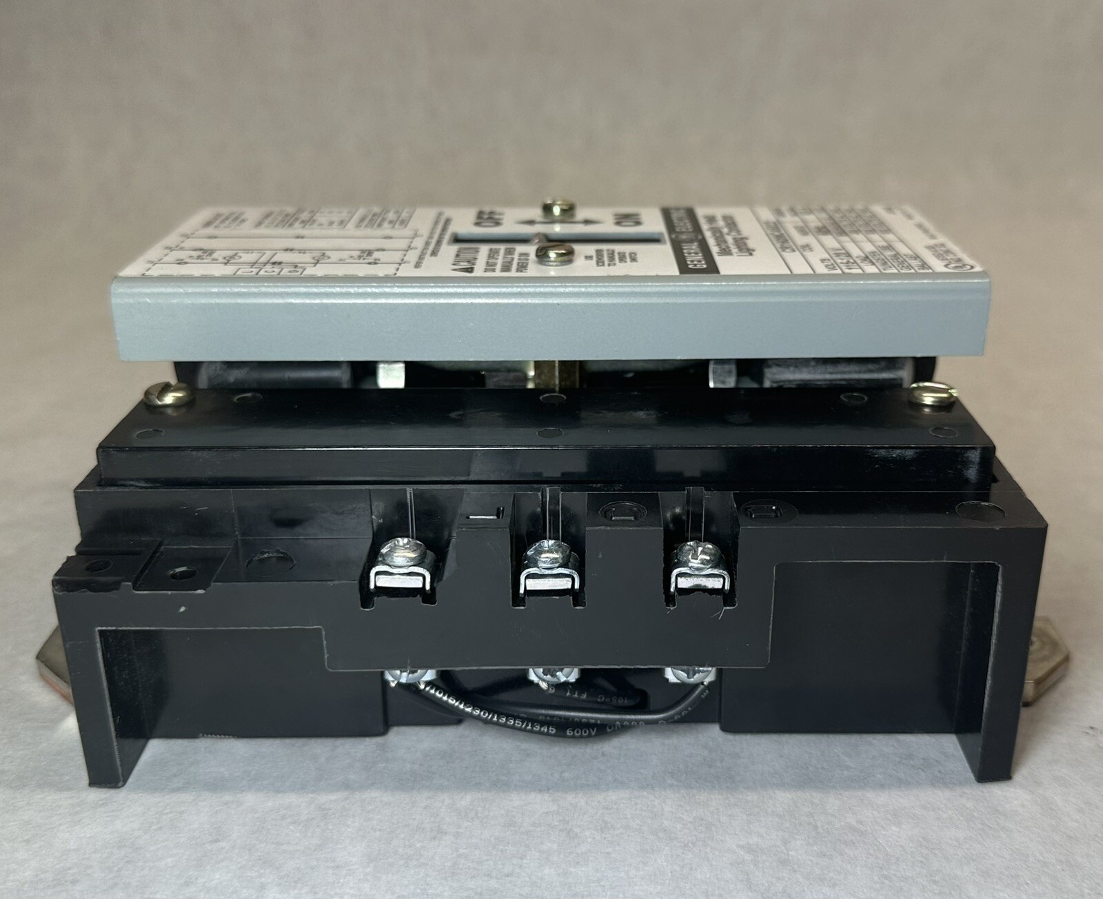 NEW GE CR160MC45022 Mechanically Held Contactor, Coil 115-120V, 60A, CR160MC