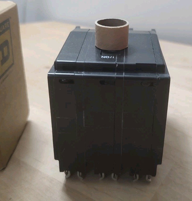 NEW Square D QO370 Type QO Plug-In Miniature Circuit Breaker 70 A 3 Pole 240 V