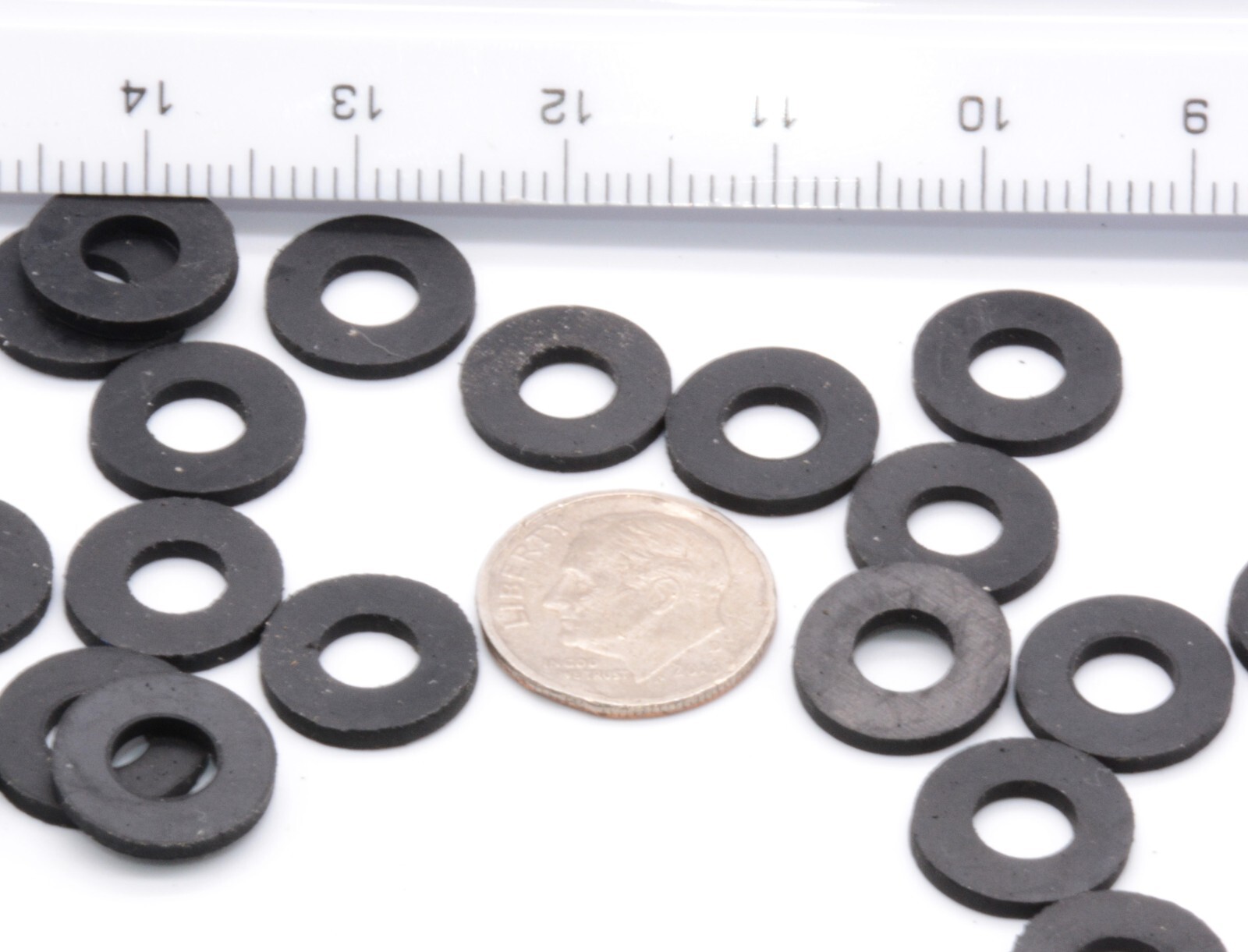 Rubber Washers 10mm ID x 20mm OD x 3mm Thick Oil Resistant Various Package Sizes