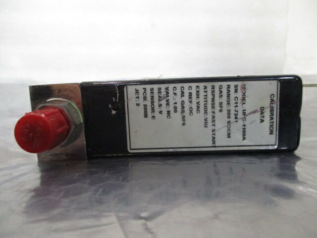 UNIT UFC-1110A Mass Flow Controller, MFC, HBr, 100 SCCM, 421299