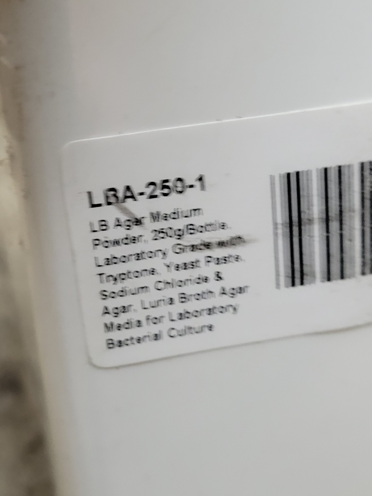 LB Agar, Bottled Dry Powder, Ph 7.0, 250G/Bottle Expires 12/2028