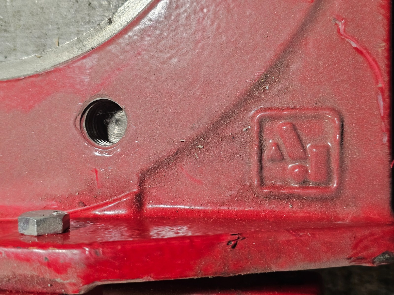 RED VALVE Series Pinch and Check Gate Valve 6″, Red Powder Coated Finish