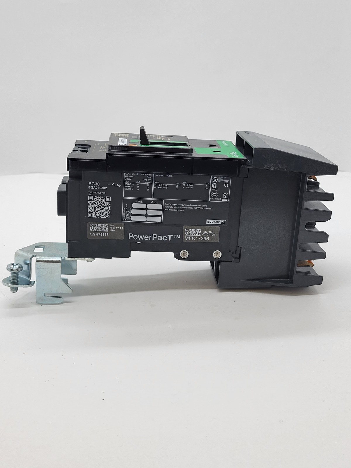 Square D BGA260302 PowerPact I-Line Circuit Breaker 30A 2P 600V 18KA BG30 Green