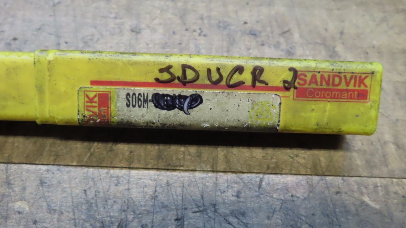 Sandvik C06M-SDUCR-2 profiling 3/8″ carbide indexable boring bar