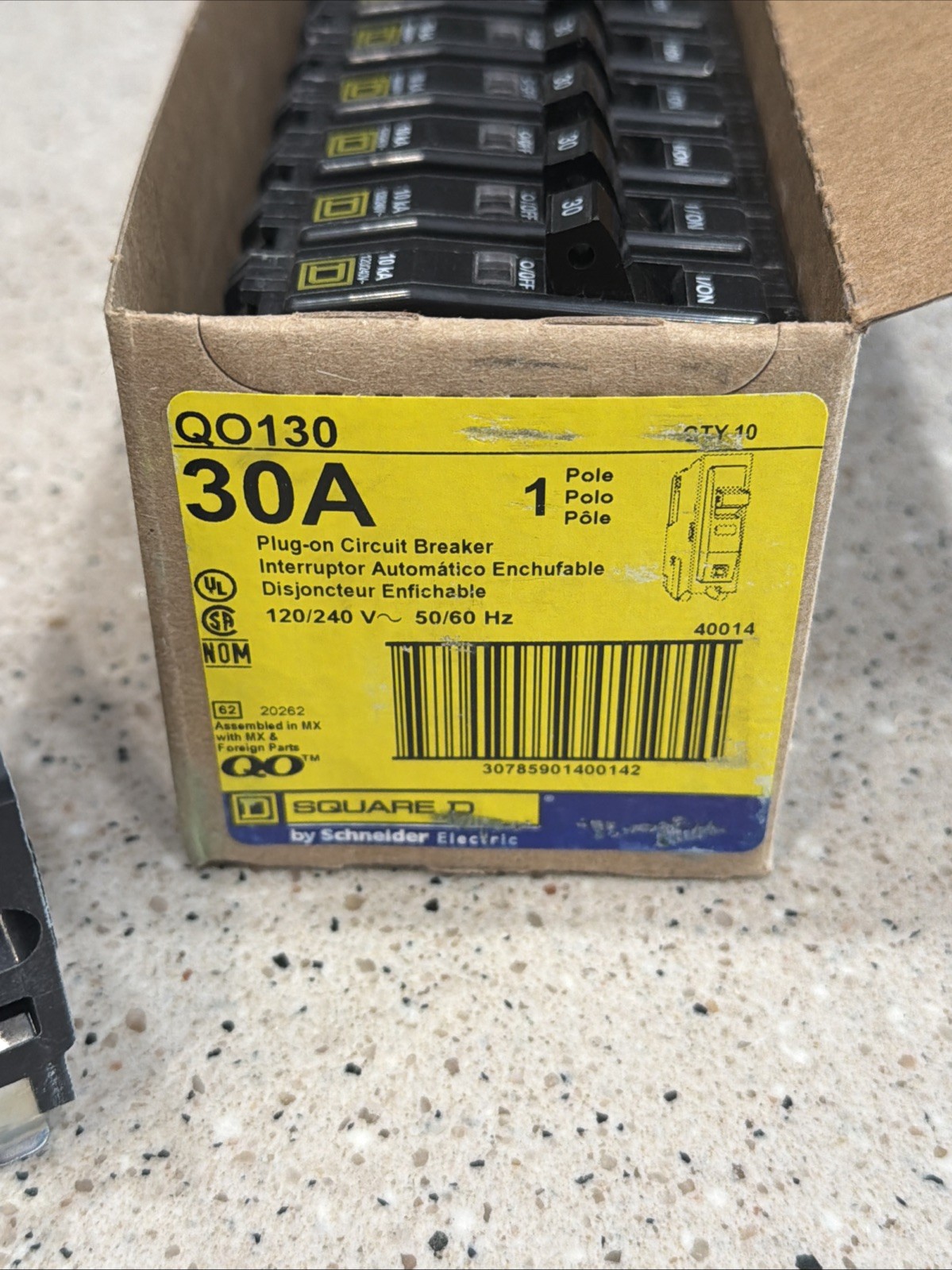 (10) Square D QO130 Circuit Breaker 30A 120/240V 1P *10 PCS NEW IN BOX US SELLER