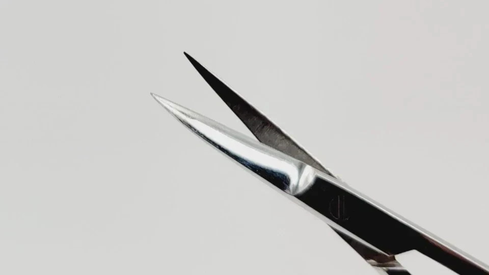 V. Mueller OP5540-S Supercut Iris Scissors Curved Black 4-1/2″ SET OF 5 PCS