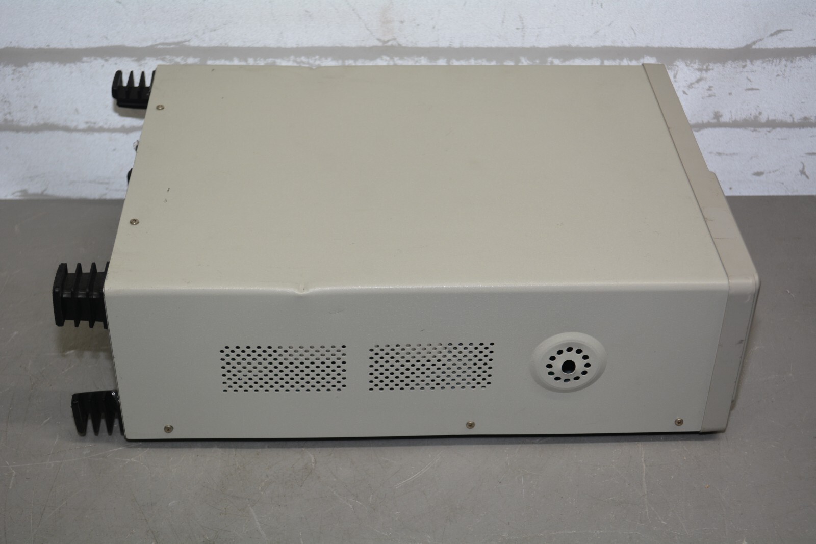 ^ Instek GOS-6200 Analog Oscilloscope #X2027