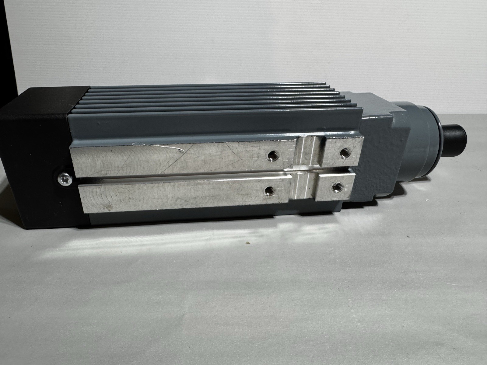 Emod Motoren VKHS 35/26-100 Three-Phase Spindle Motor, Brand New!