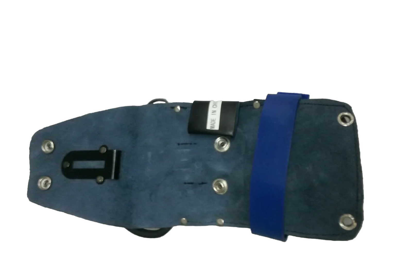 EMT LEATHER HOLSTER FILLED.