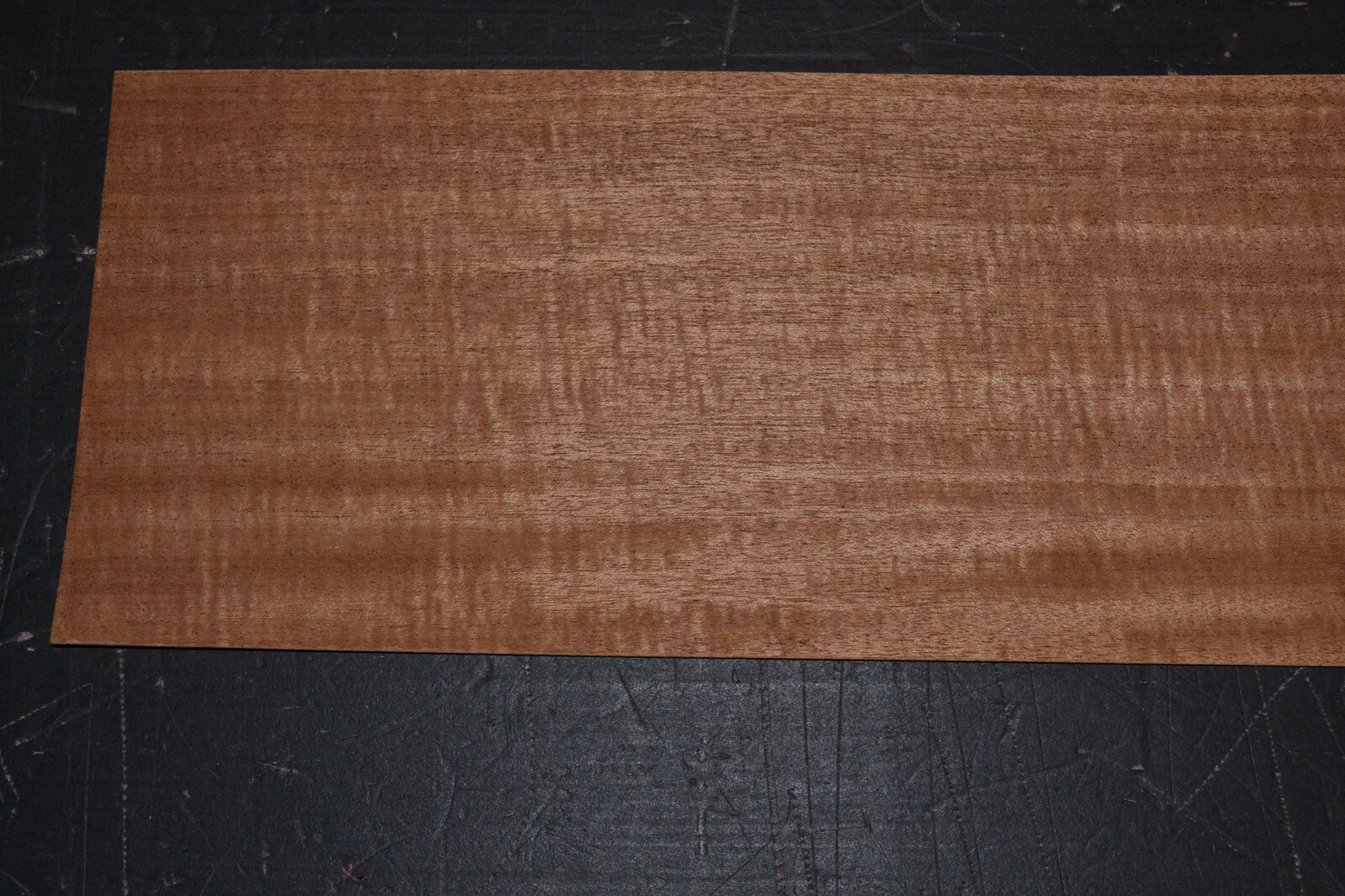 Mahogany Raw Wood Veneer Sheets 6 x 39 inches 1/42nd 6770-42