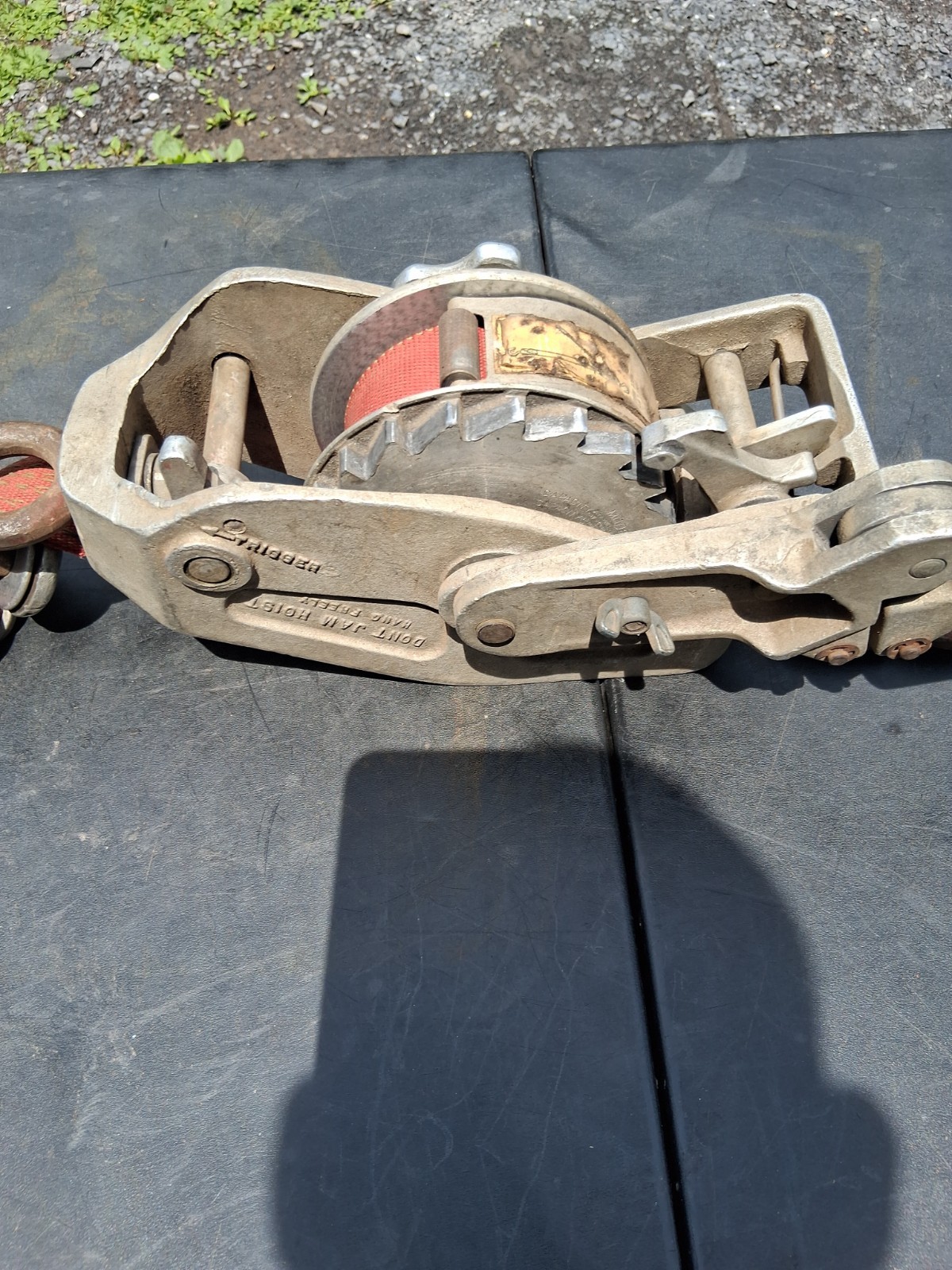Lug All Model 3 Strap Hoist