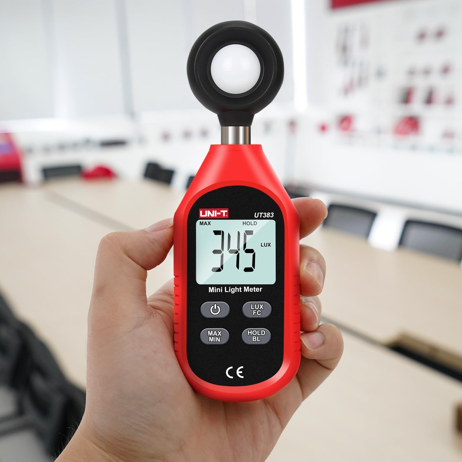 UT383 Digital Light Lux Meter Lumens Illuminance 0199900 Lux 018500 FC Test